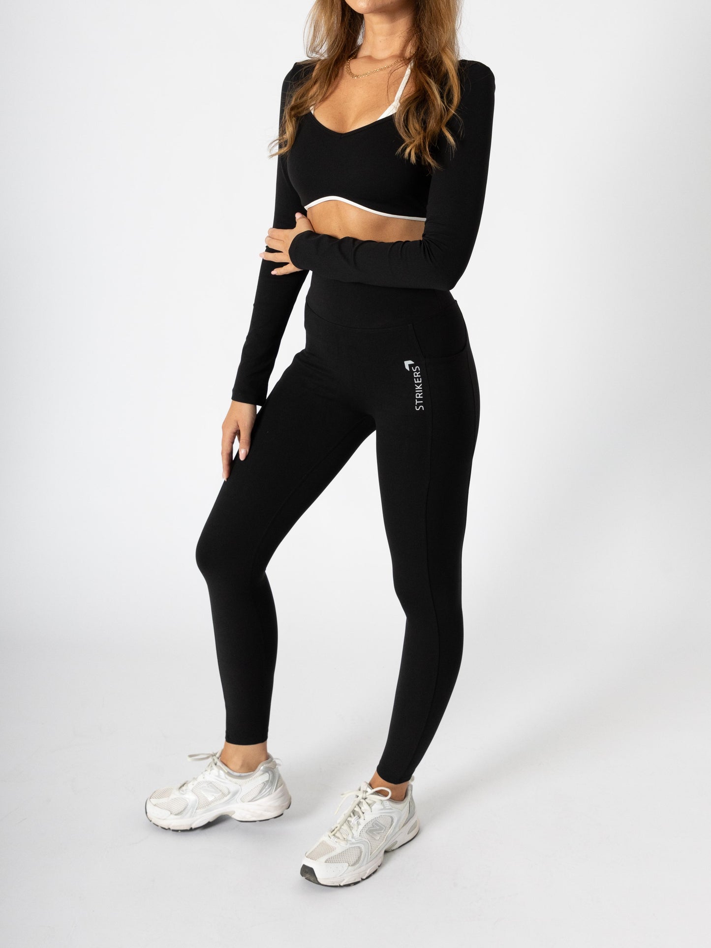Soft Contrast-Trim Leggings Black with pockets